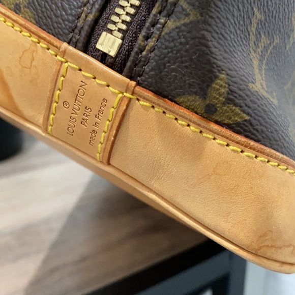 LOUIS VUITTON Monogram Alma PM - Picture 6 of 14